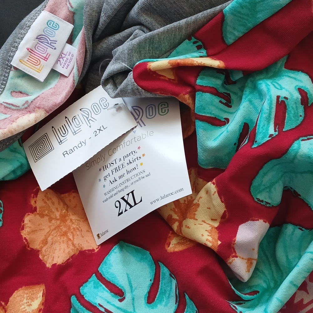 LuLaRoe Floral And Leaf Print Randy Size 2XL NWT - Picture 3 of 3